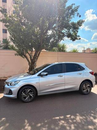 CHEVROLET ONIX 1.0 FLEX PLUS LT MANUAL CHEVROLET ONIX 1.0 FLEX PLUS LT MANUAL